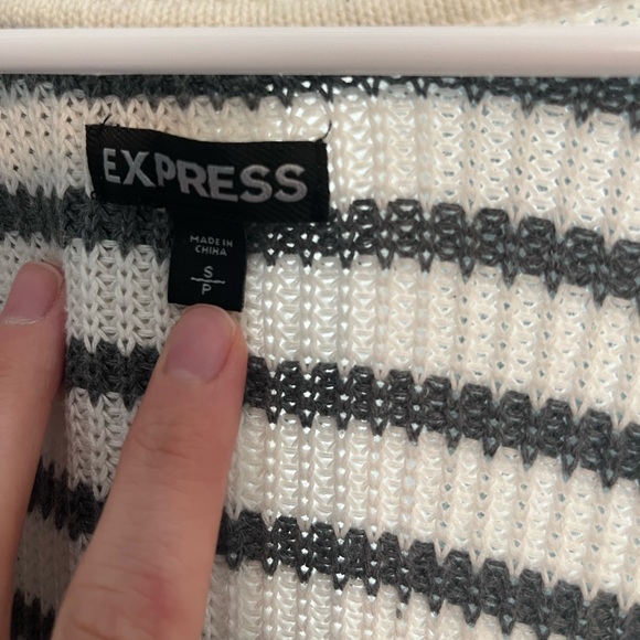 Express Sweater - Picture 2 of 2